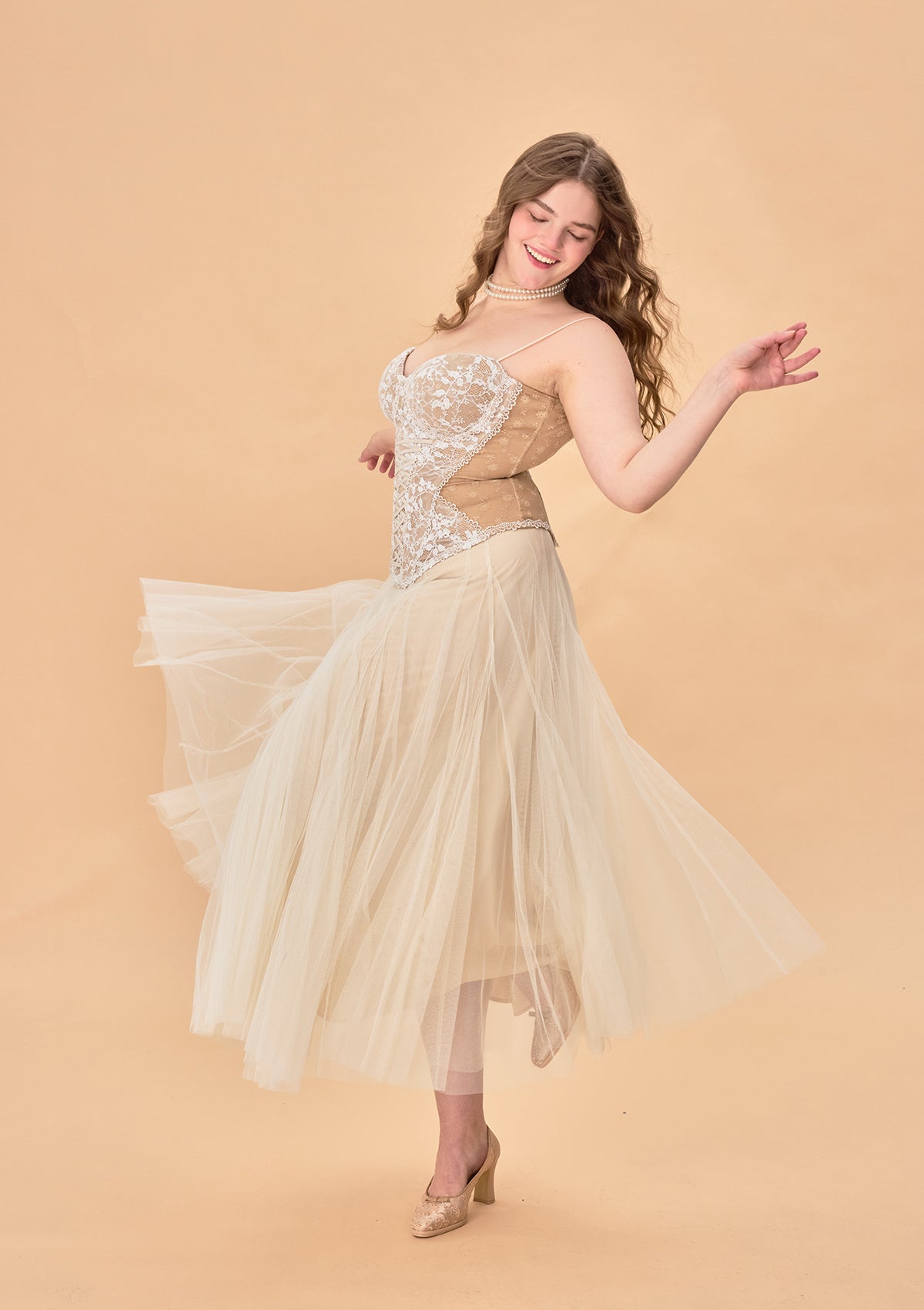 Curve & Plus "White Moon, Weaving Dreams" Corset