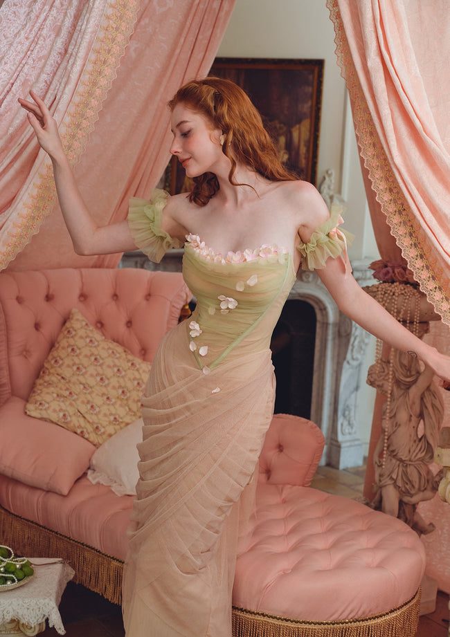 Écoute Les Fleurs Tomber Dress Hover Image