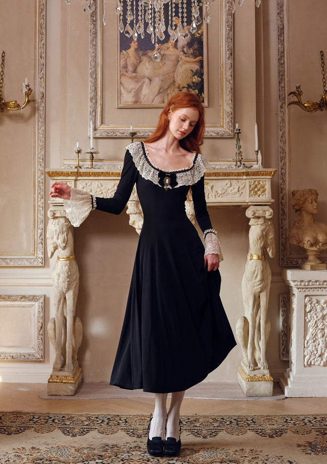 Pompeii's Harp Knit Dress Main Image