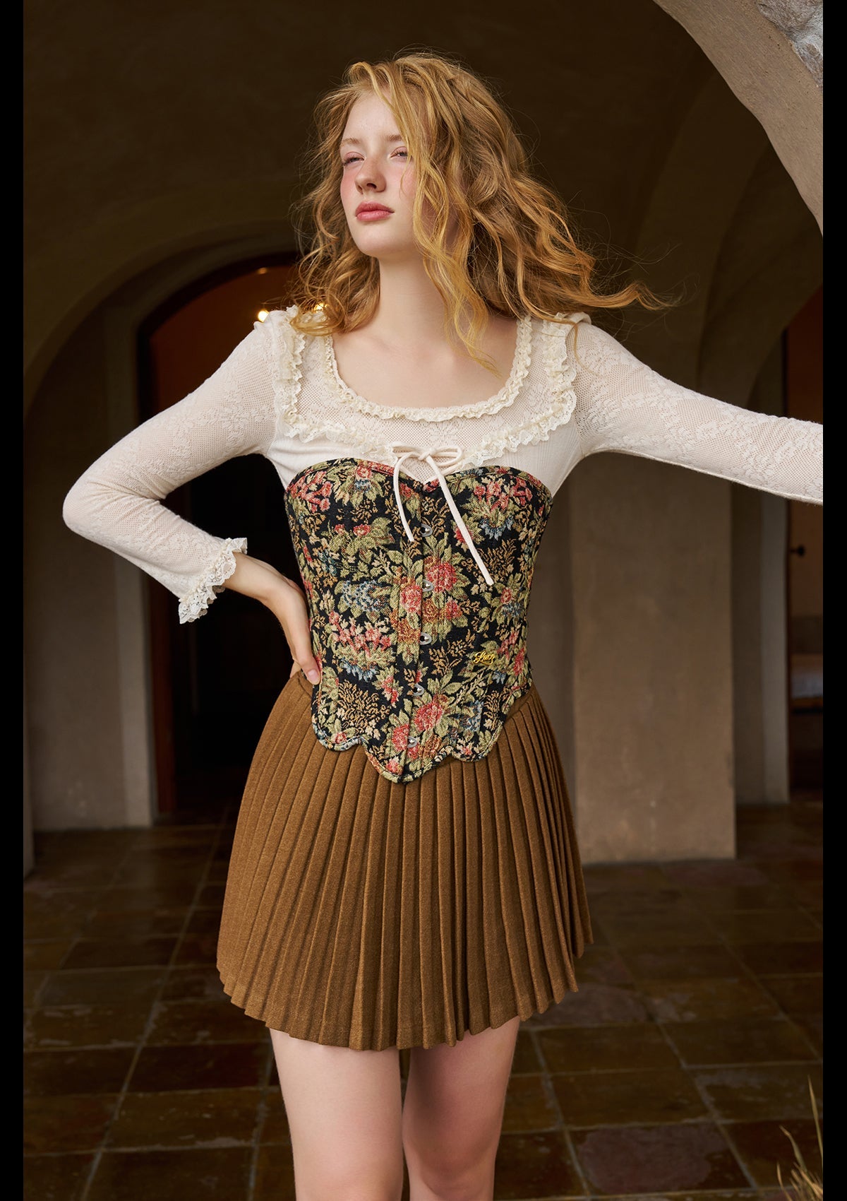 Flower & Mirror Corset