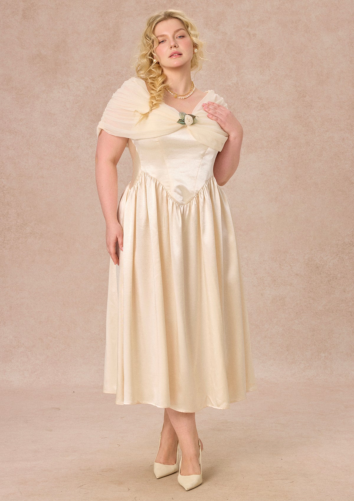 Curve&Plus Pure White Glass Dream Dress