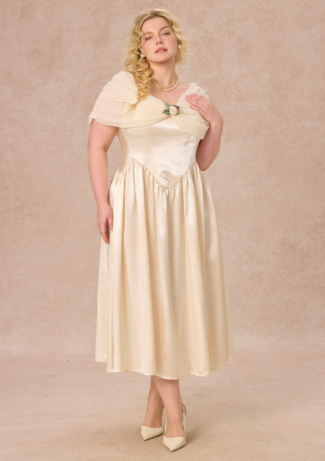 Curve&Plus Pure White Glass Dream Dress Hover Image