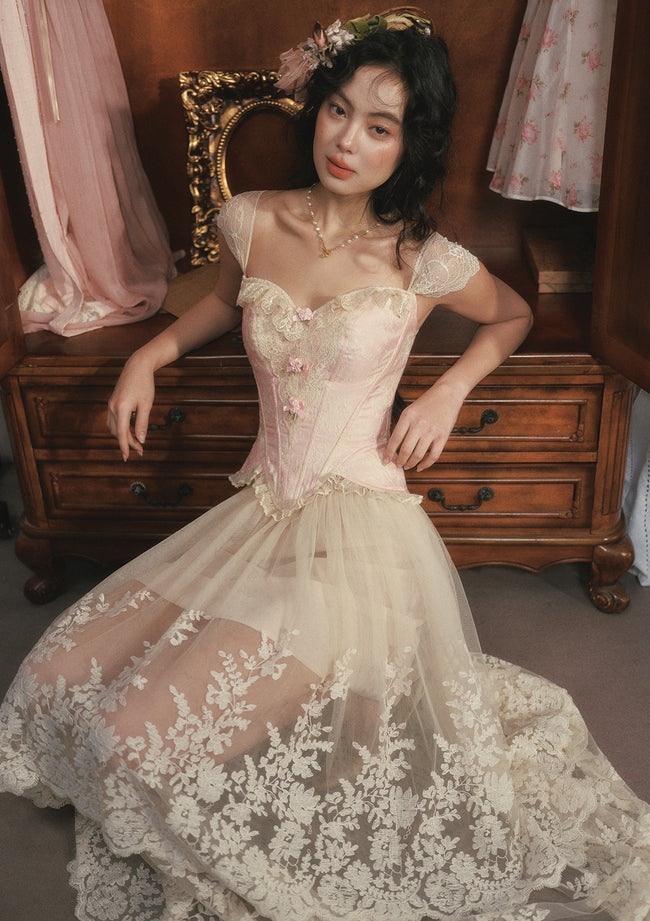 Vintage Petal Corset Hover Image
