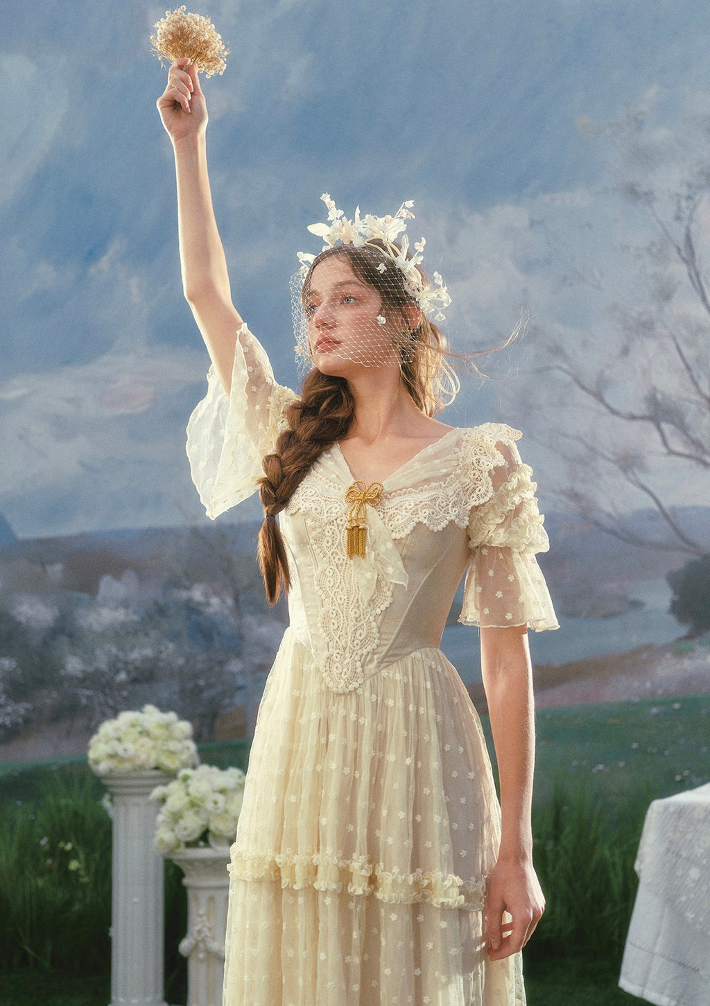 Gilded Invitation Dress（Beige）