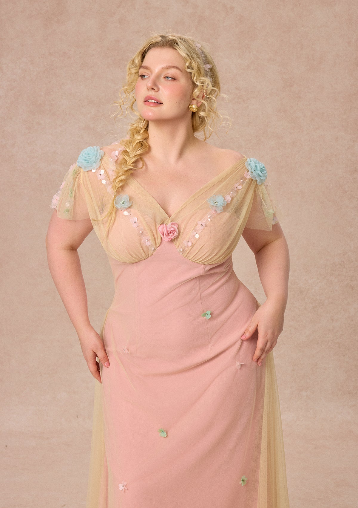 Curve&Plus Wind Perched Rose Quartz Dress