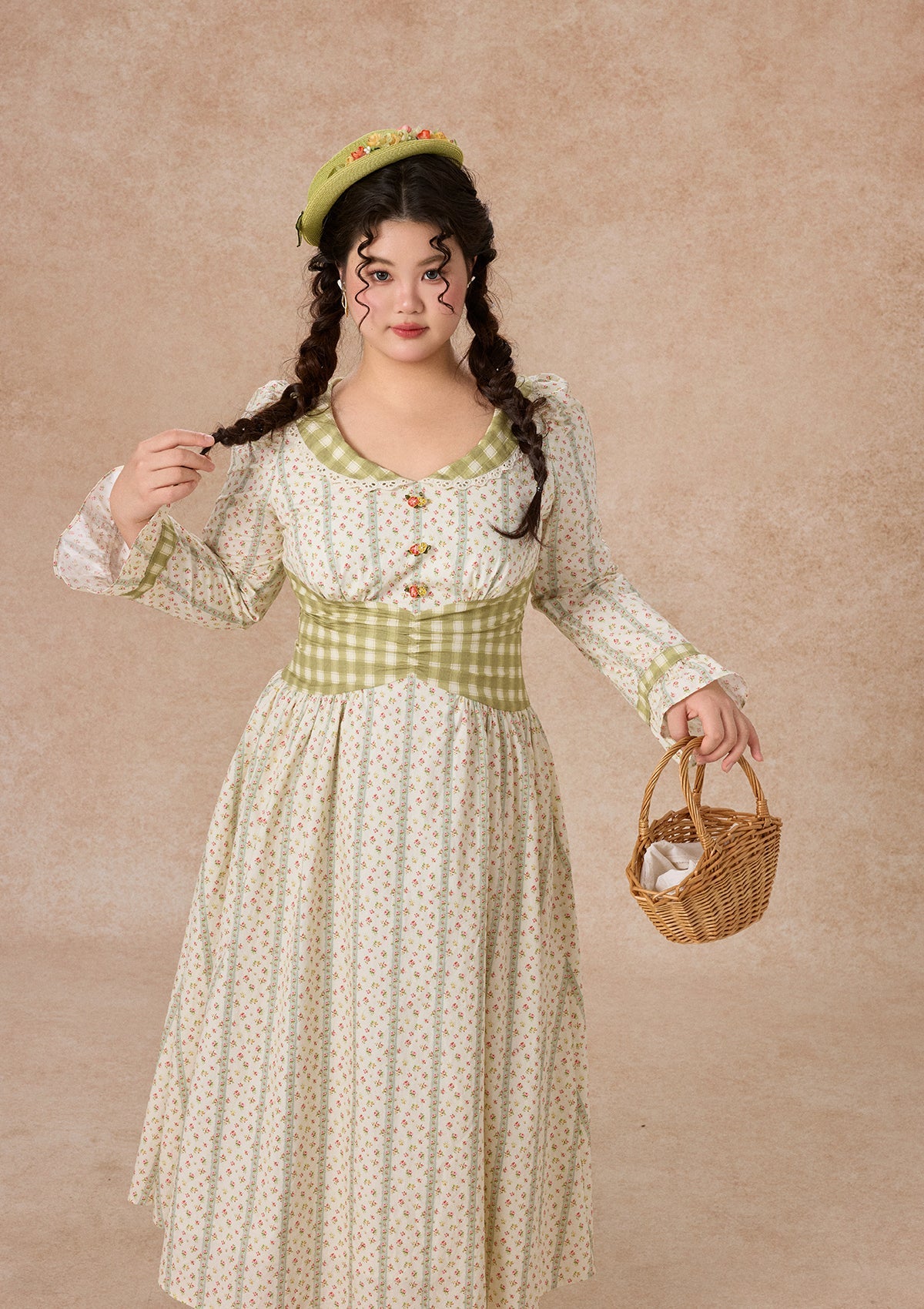 Curve & Plus Windsor Gardens Dress
