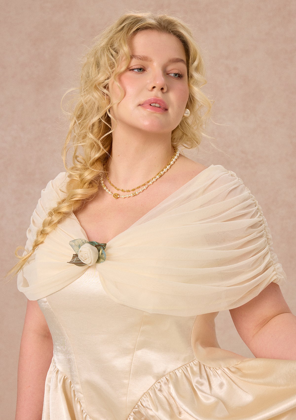 Curve&Plus Pure White Glass Dream Dress