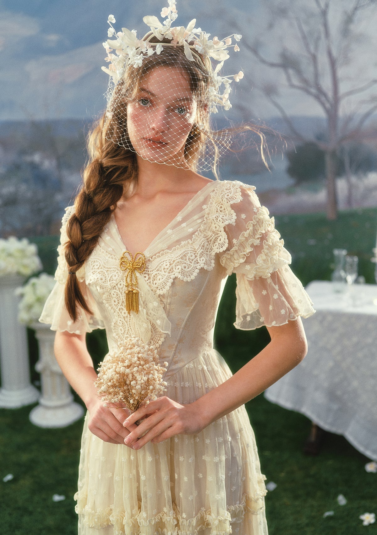 Gilded Invitation Dress（Beige）