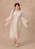 Curve&Plus Flowing Light Hymn Dress