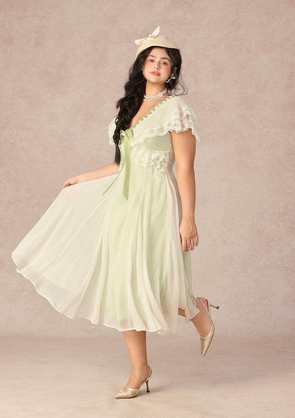 Curve&Plus Spring Outing Dress