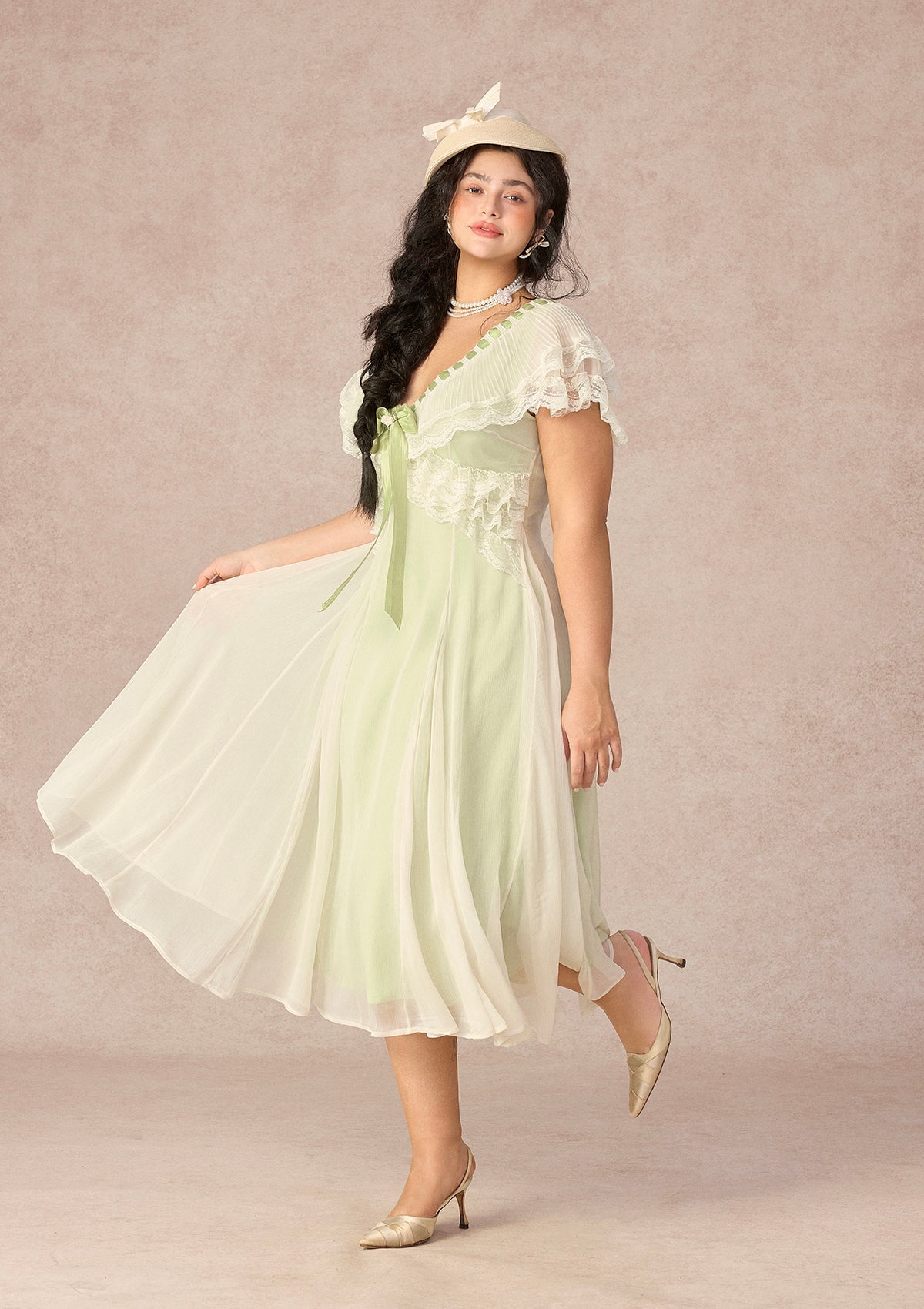 Curve&Plus Spring Outing Dress