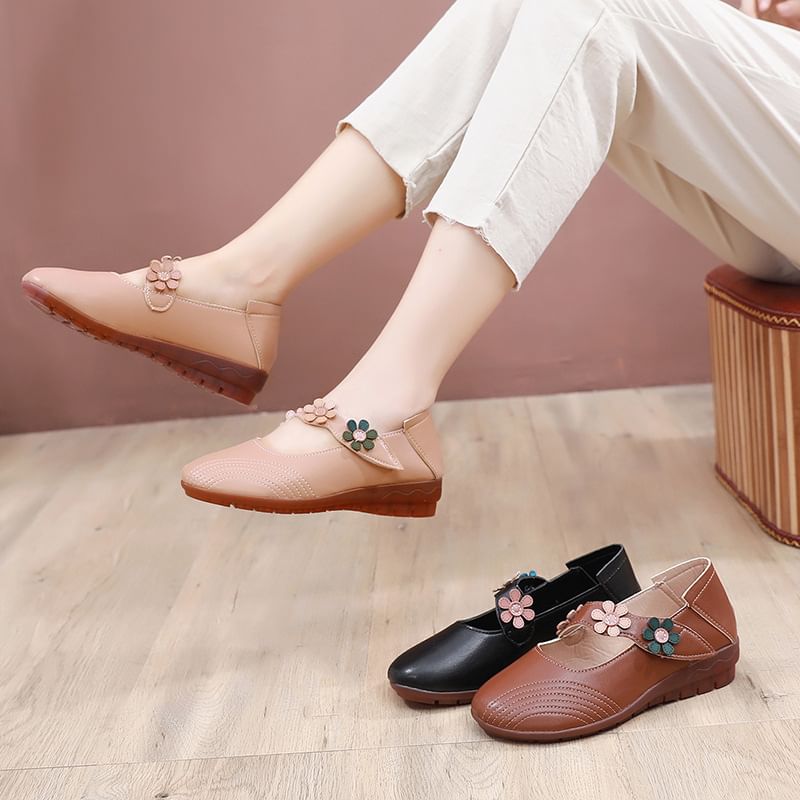 Faux Leather Flower Detail Mary Jane Shoes