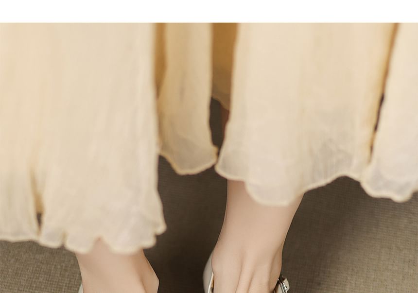 Chunky Heel Buckled Sandals