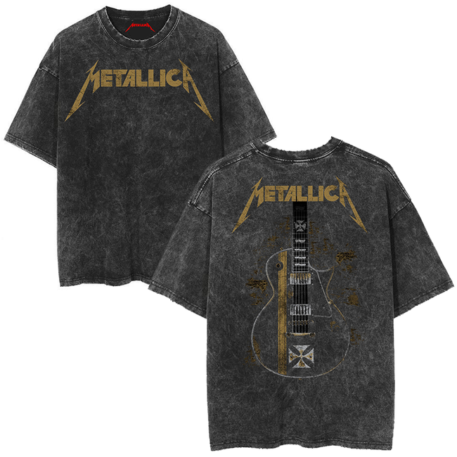 Metallica Vintage-Wash Heavy Metal Graphic T-Shirt Hover Image