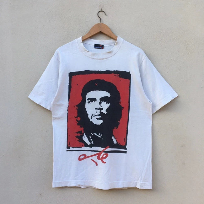 Che Guevara "Red Block" Signature Graphic Tee Hover Image